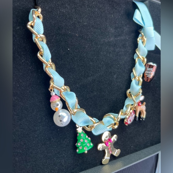 NWT ⚜️🎄⚜️ Betsey Johnson Christmas Holiday Necklace - Picture 9 of 10